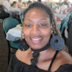 Meet your Posher, Shamika